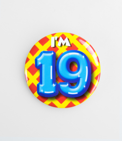 Button 19 Jaar
