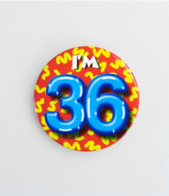 Button 36 Jaar