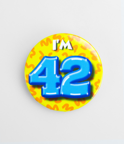 Button 42 Jaar